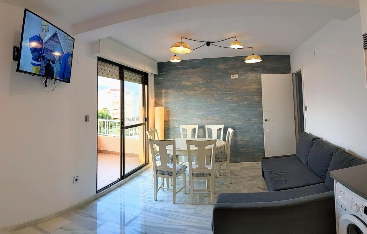 Salobrena - Primera Linea De Playa Junto Al Paseo Maritimo Luaran gambar